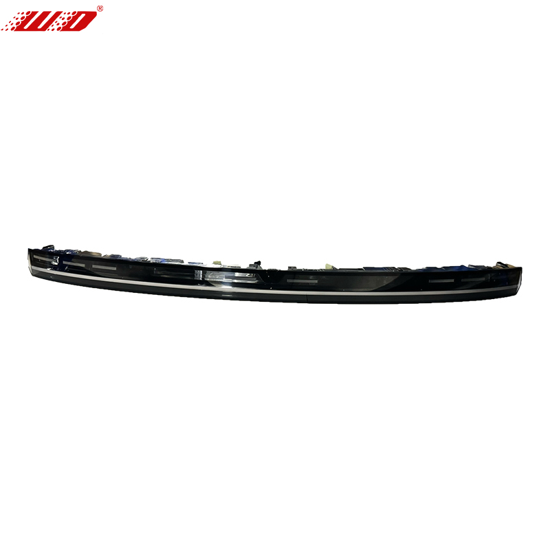 LAA-41330013-টেললাইট - কেন্দ্র (উচ্চ কনফিগারেশন)